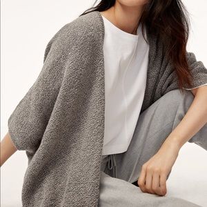 Community ICONIC Cape